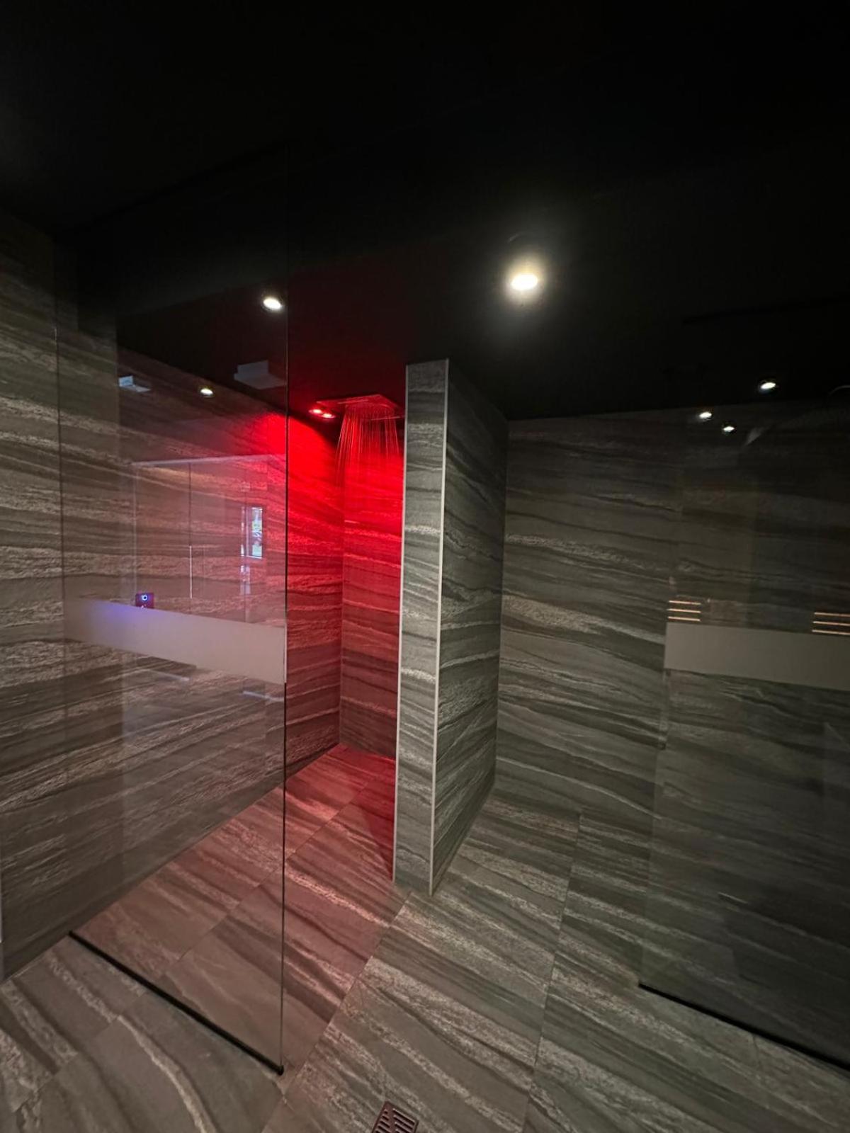 Appartamento Kasprowicza 20 Luxury - Free Pool, Saunas, Salzgrotte, Jacuzzi, Gym, Children's Playroom, Fitness